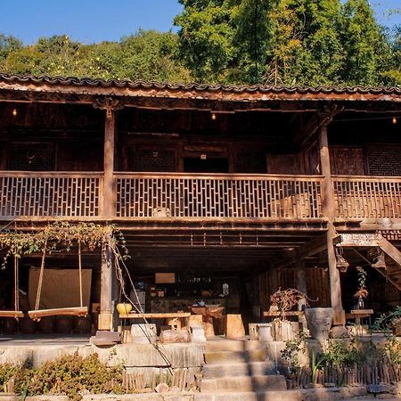 Ma Le Homestay Đồng Văn Esterno foto