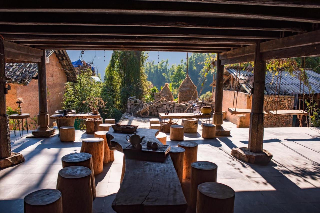 Ma Le Homestay Đồng Văn Esterno foto