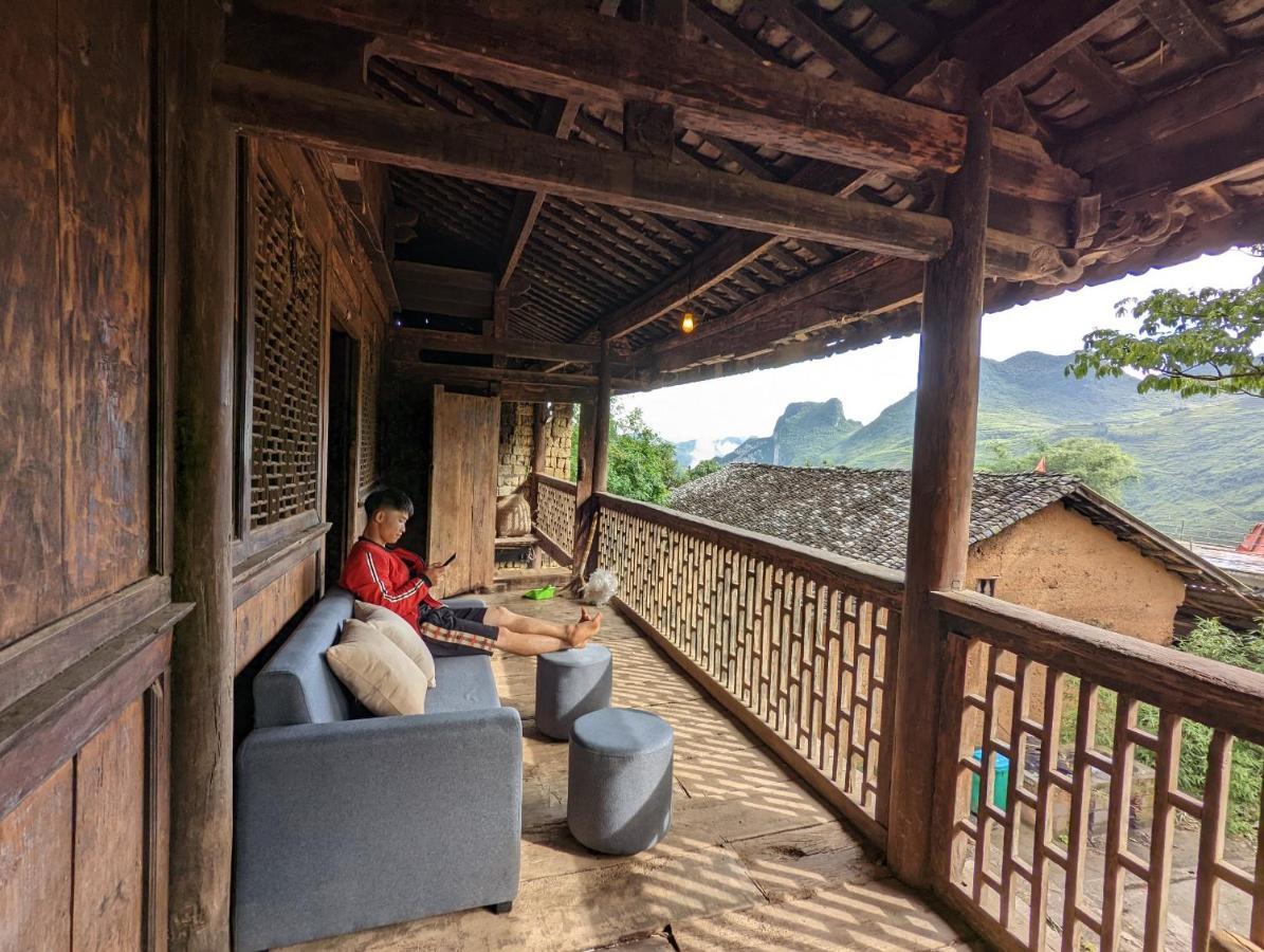 Ma Le Homestay Đồng Văn Esterno foto