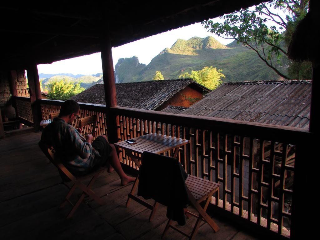 Ma Le Homestay Đồng Văn Esterno foto